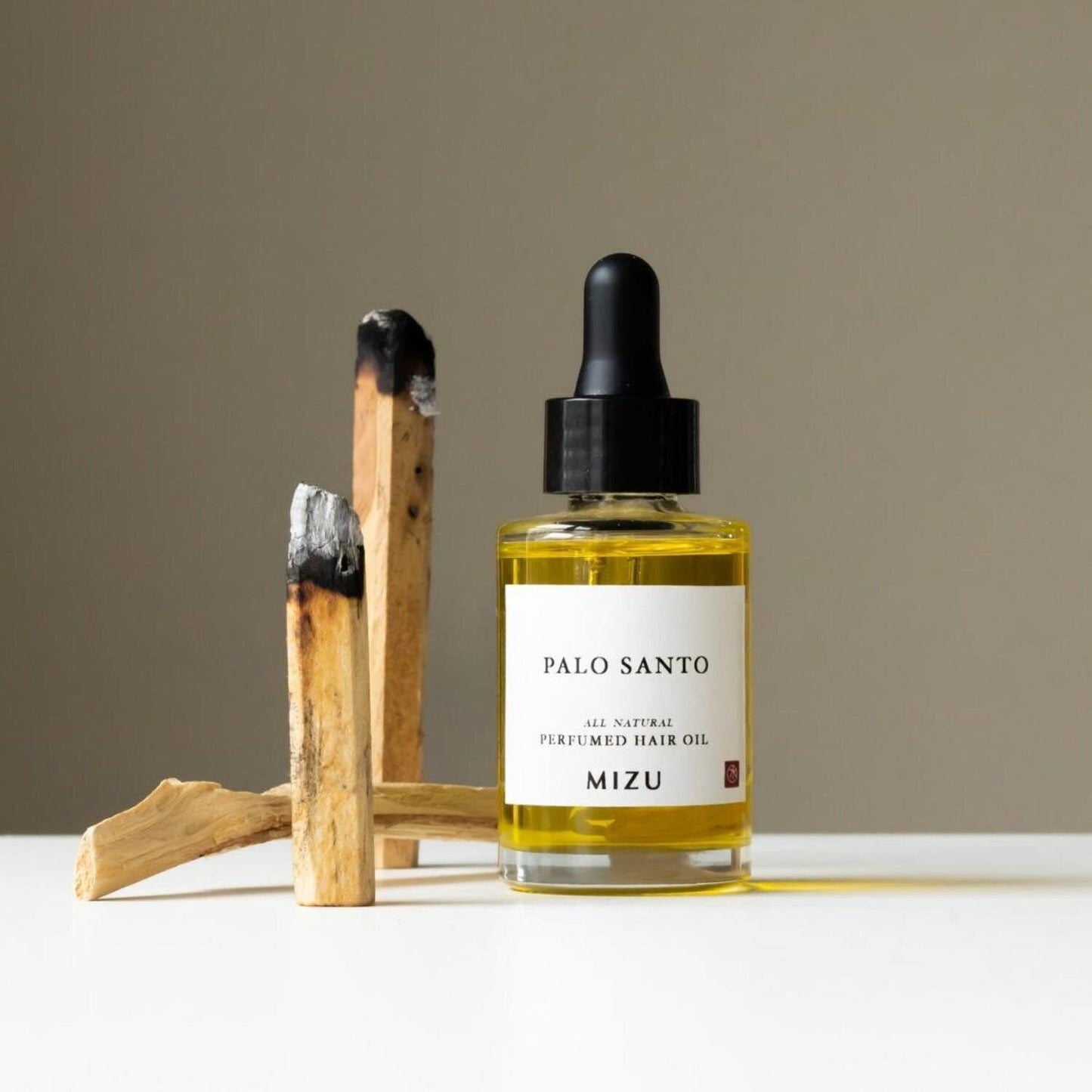 MIZU Palo Santo Perfumed Hair Oil?30ml #Organic/hair-nourishing/strengthen/repair/add healthy shine/scent 1pc?30ml Fixed Size